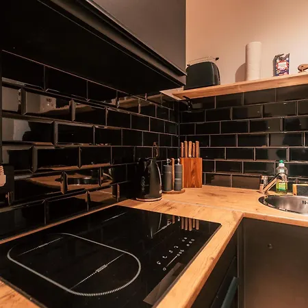 Luga Homes - Nikolaikirche Apartment
